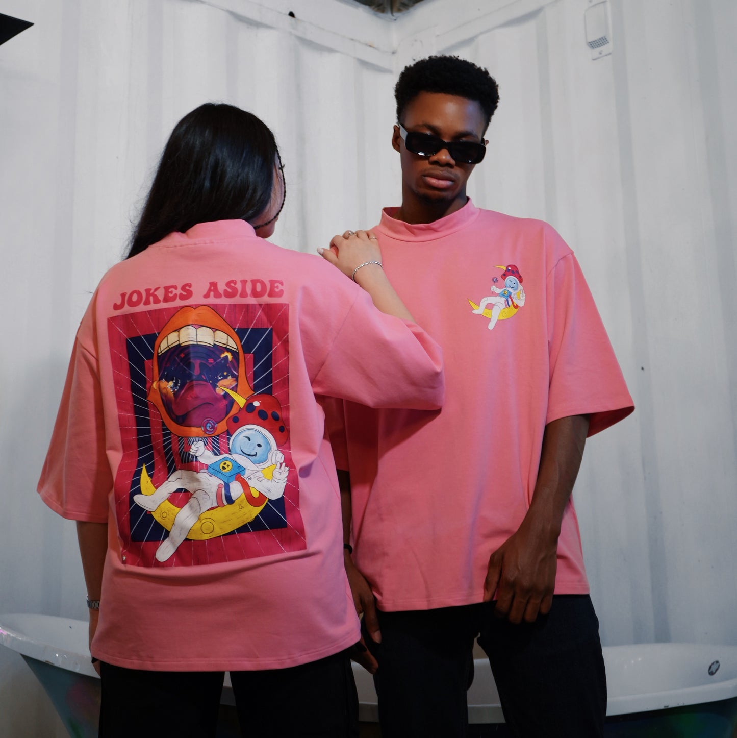 Portals T-shirt in PINK