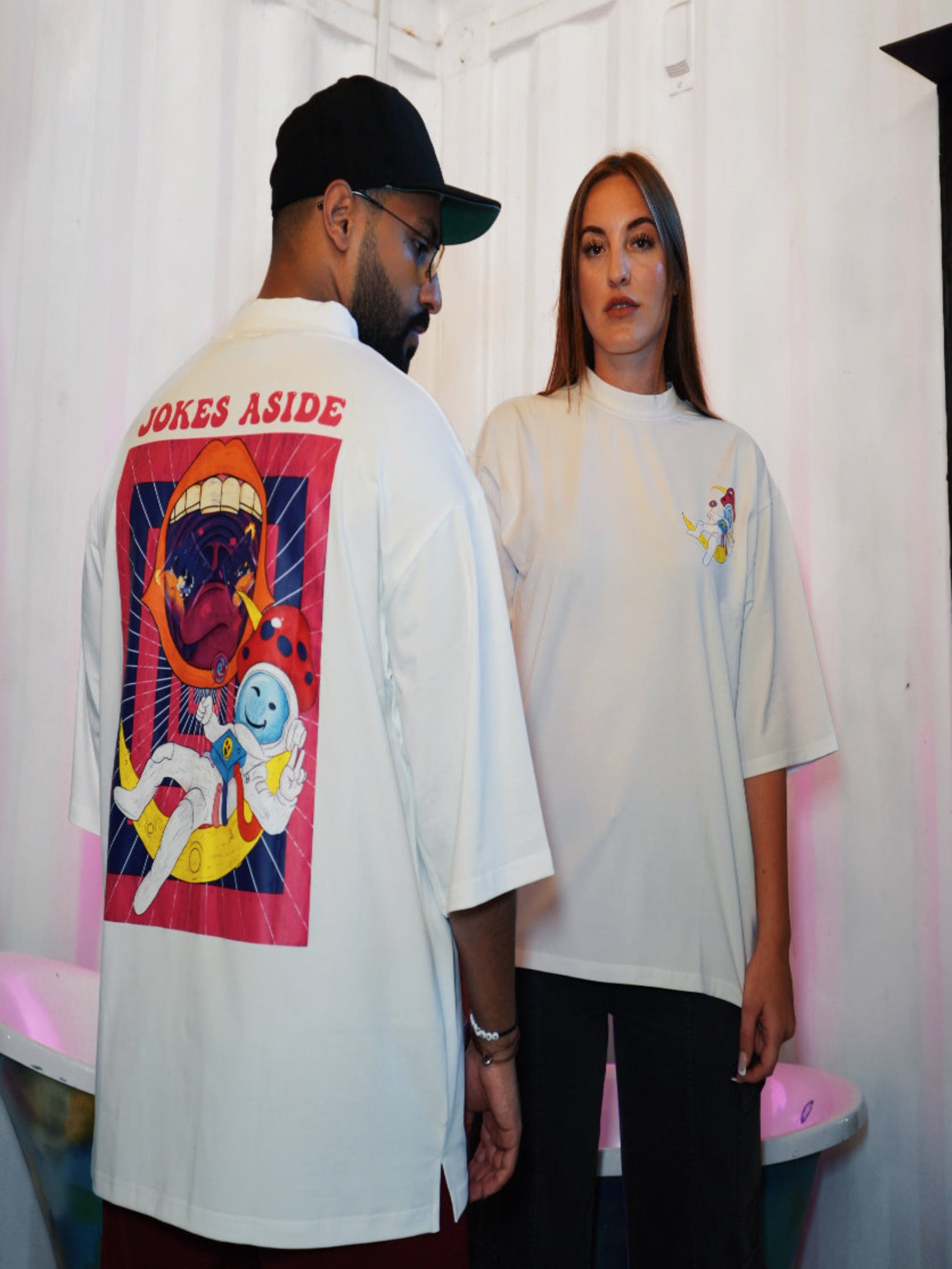 Portals Tee in White