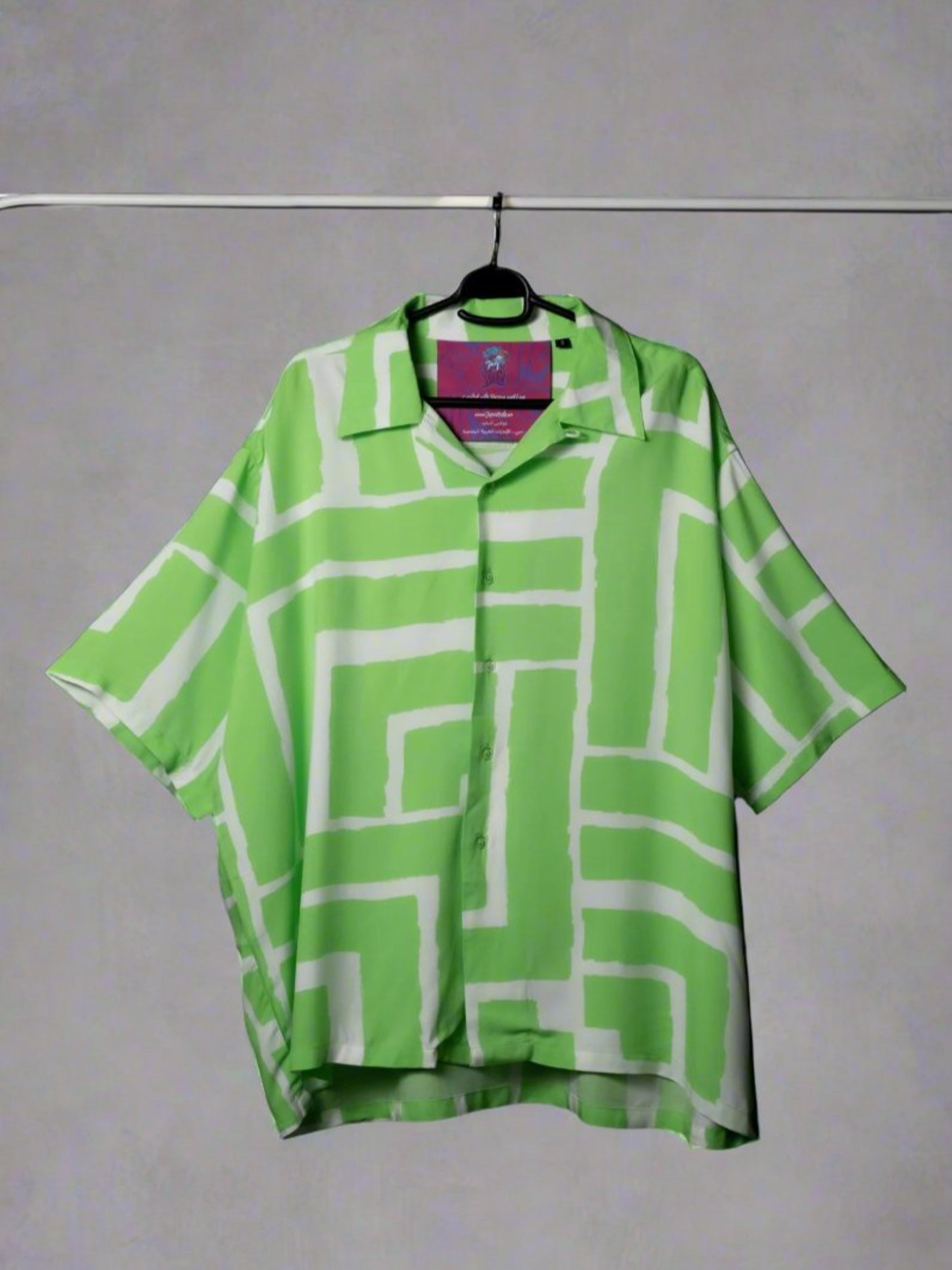 Button Up Shirt in Green