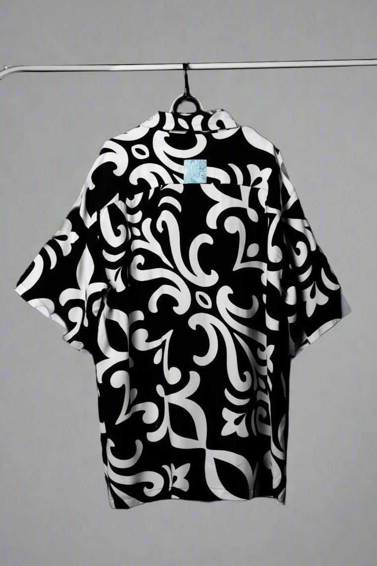 Button Up Shirt in Black Floral