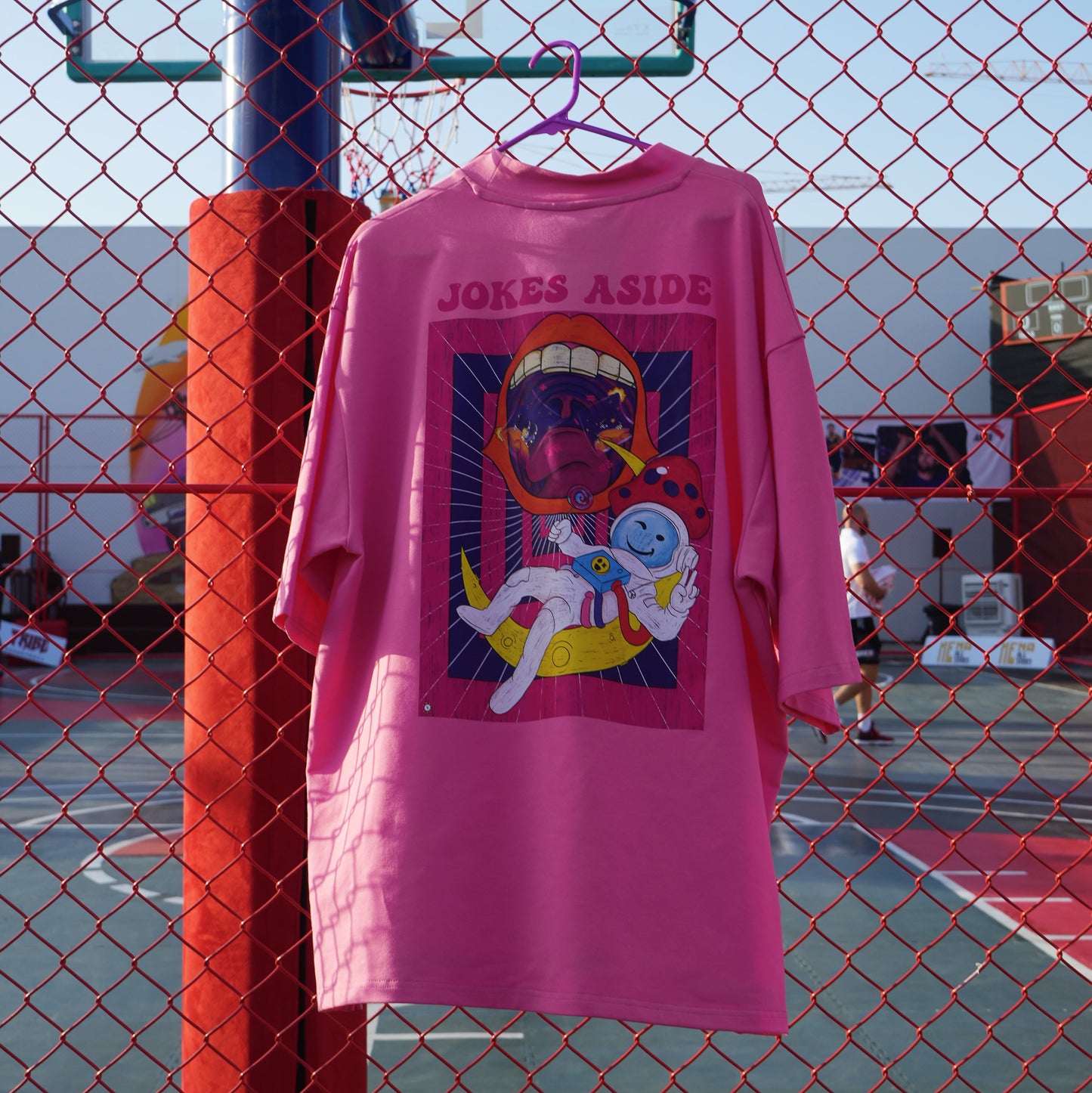 Portals T-shirt in PINK
